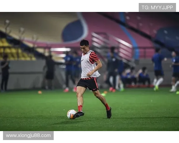 恒大淘宝与上海申花激战正酣谁能在中超赛场上笑到最后 恒大淘宝与上海申花激战正酣谁能在中超赛场上笑到最后