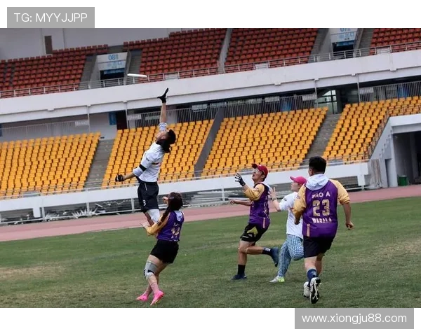 杭州飞盘队与上海飞盘队的对决分析与比赛节奏探讨 杭州飞盘队与上海飞盘队的对决分析与比赛节奏探讨
