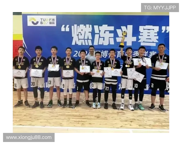 武汉篮球队心理素质强劲跻身全国第二名展现团队风采与实力